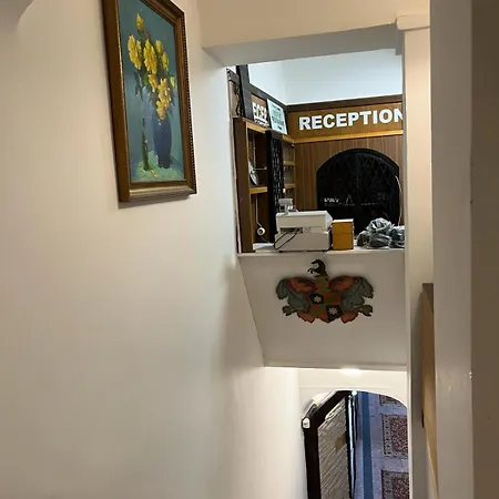 Post 12 Hotel
