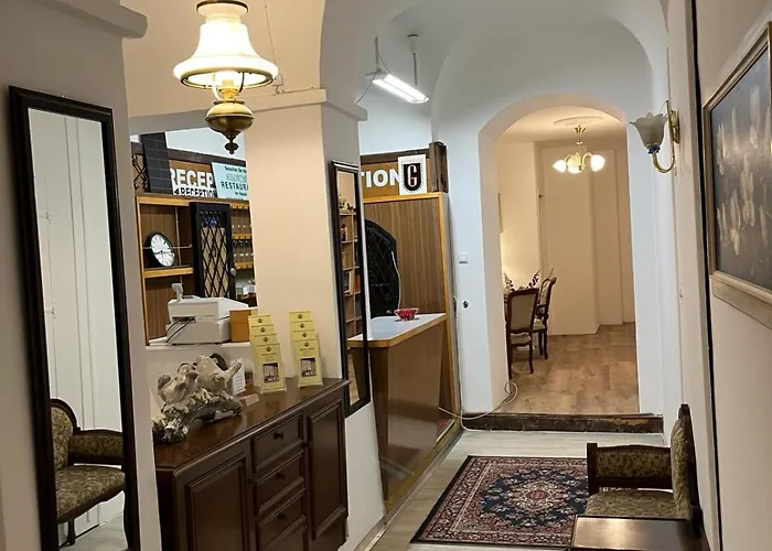 Otel Post 12 Braunau am Inn